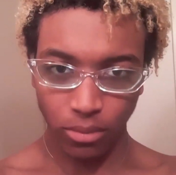 Glasses main image 4